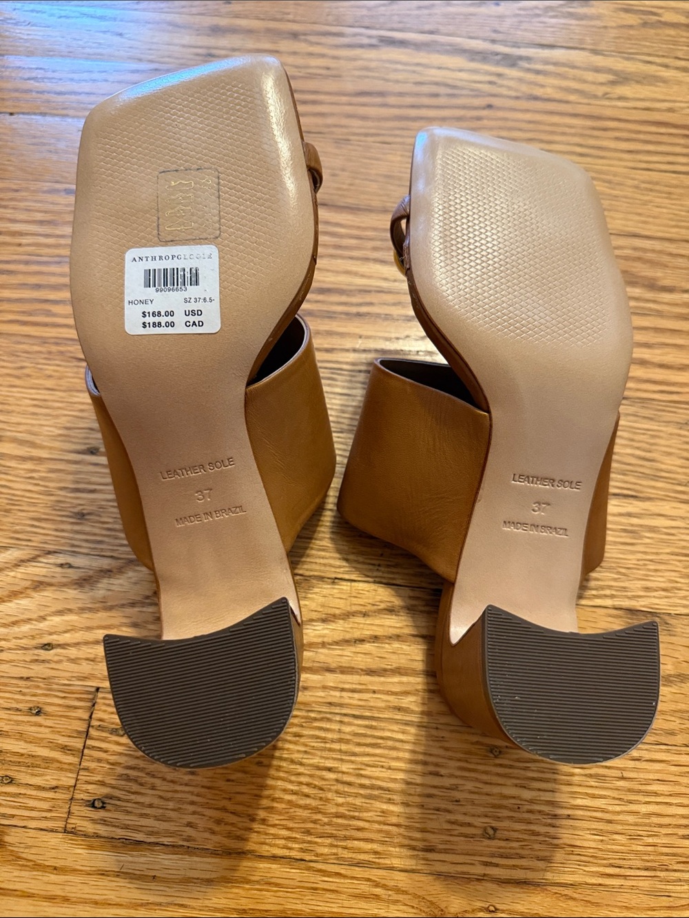 NWOB Anthropologie Tan Leather Block Heel Toe-Ring Slides with Gold Accents - Picture 8 of 10